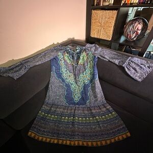 Sandra Darren Elegant Gray Dress